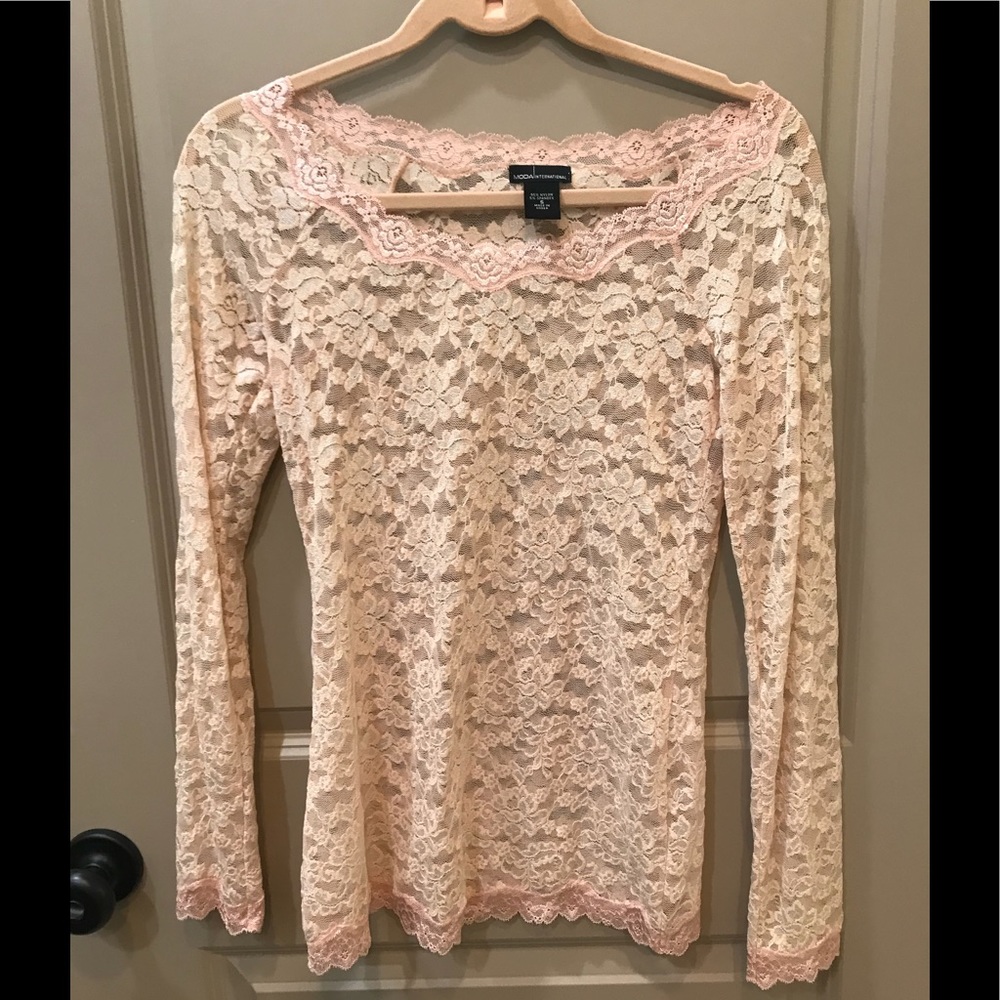 Lace top